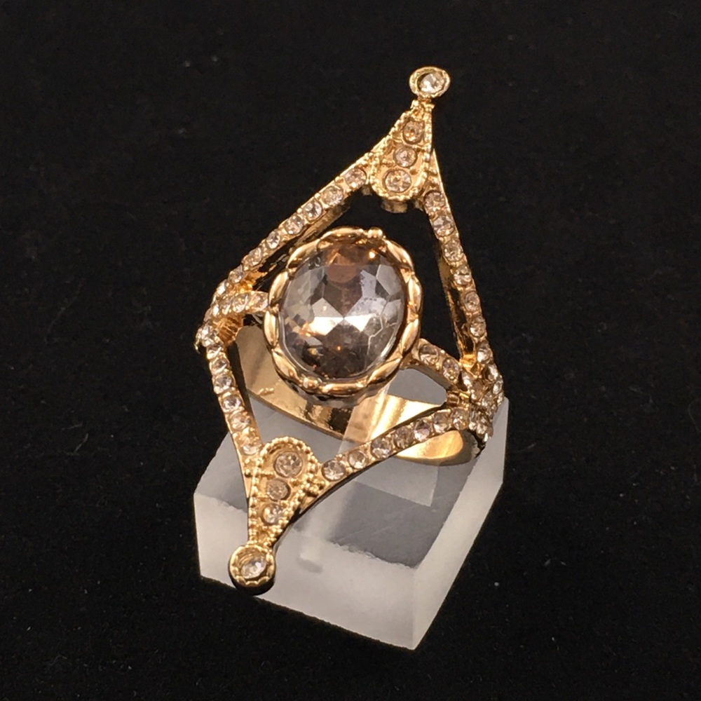 Royal Ring